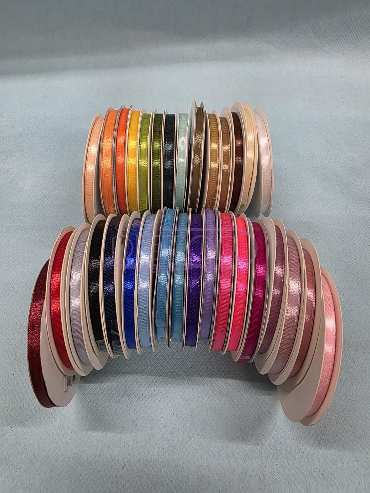 Ukrasne trake od satena u više boja